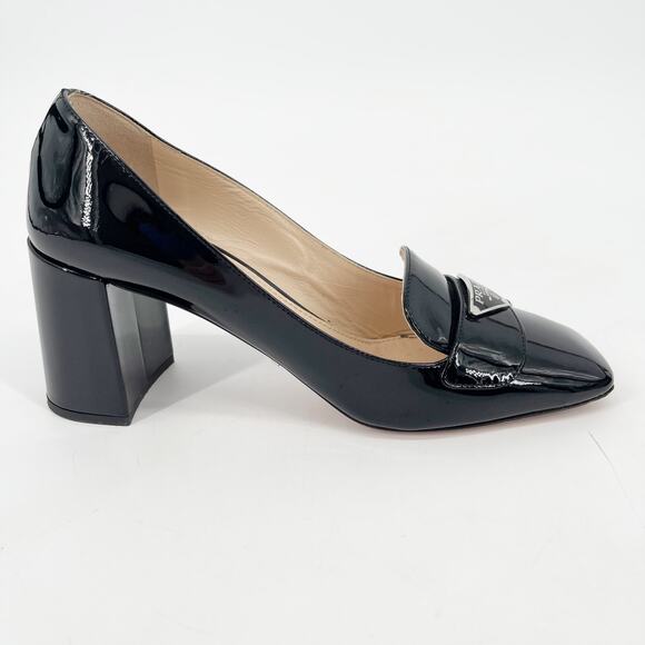 Prada Black Patent Vernice Metal Triangle Logo Block Heel Loafer Pumps IT 38 - Picture 3 of 14